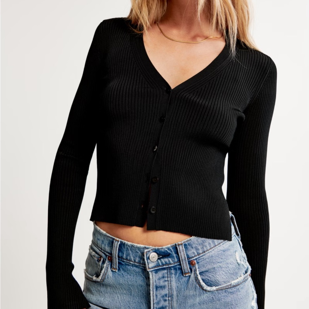 Abercrombie & Fitch Glossy Slim Cardigan